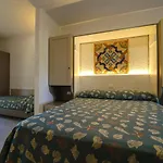 - Sporting Club Hotel