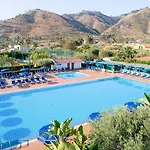 - Sporting Club Hotel