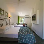 - Sporting Club Hotel