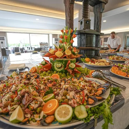 - Sporting Club Hotel Cefalu