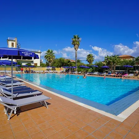 - Sporting Club Hotel