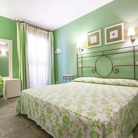 - Sporting Club Hotel Cefalù