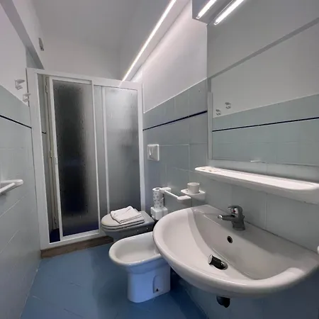 - Sporting Club Hotel 3*