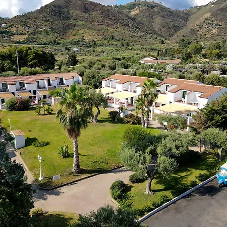 - Sporting Club Cefalù