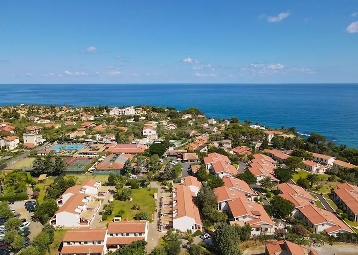 - Sporting Club Szálloda Cefalù