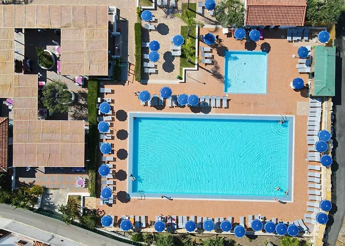 - Sporting Club 3* Cefalù