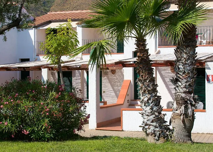 - Sporting Club 3* Cefalù