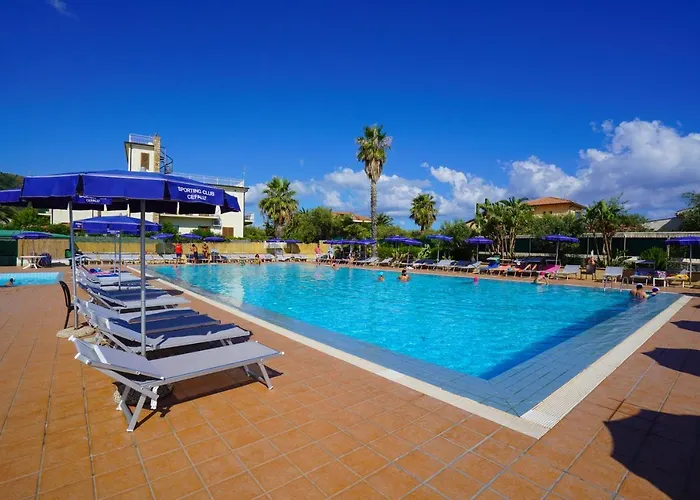 - Sporting Club Szálloda