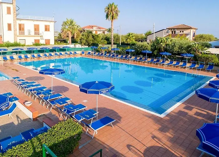 - Sporting Club Cefalù