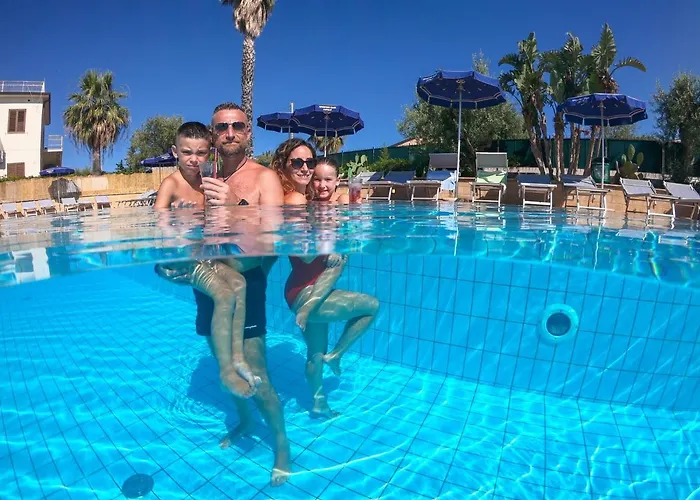 - Sporting Club 3* Cefalù